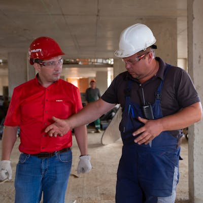 Tradies on a build site